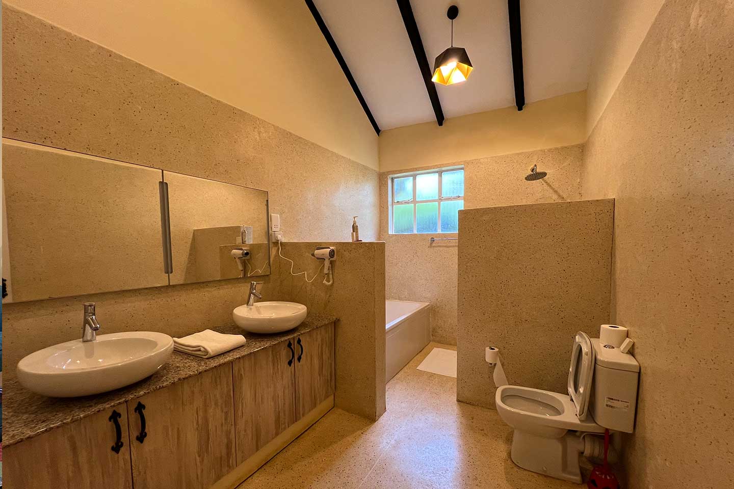 superior deluxe room